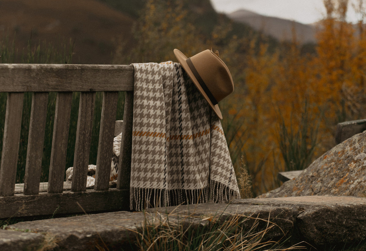 Carroglen Mushroom: A Scottish Wool Throw for Autumn