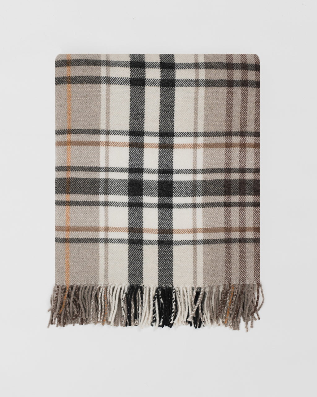 Remony Pitnacree stone throw - Plaid blanket with fringes on a light gray background