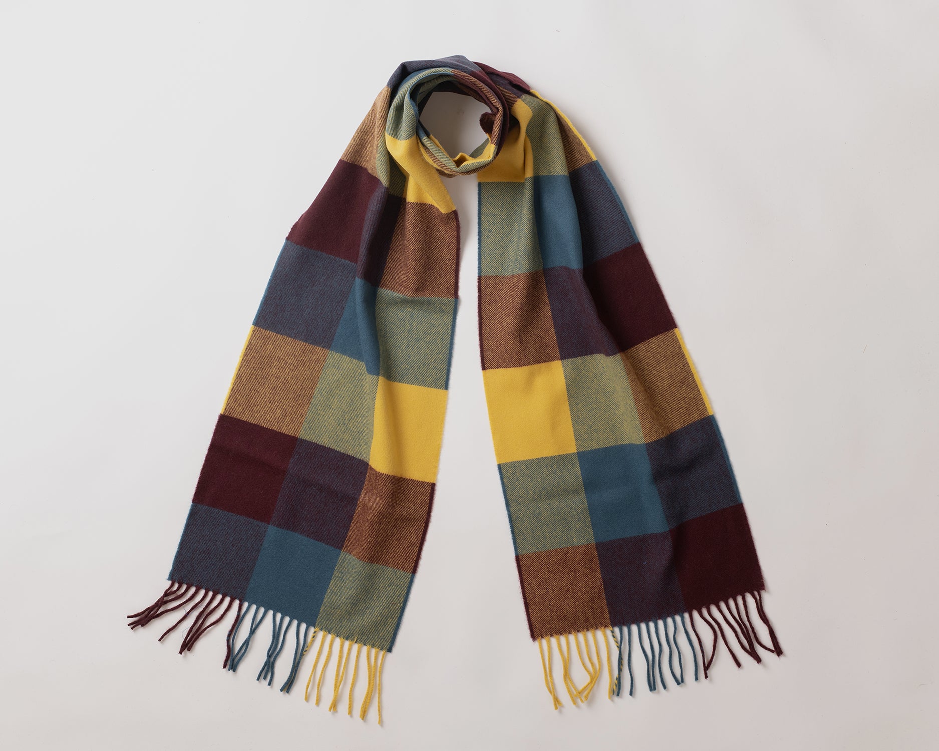MacN bazaar storm scarf - Multicolored checkered scarf on a light gray background